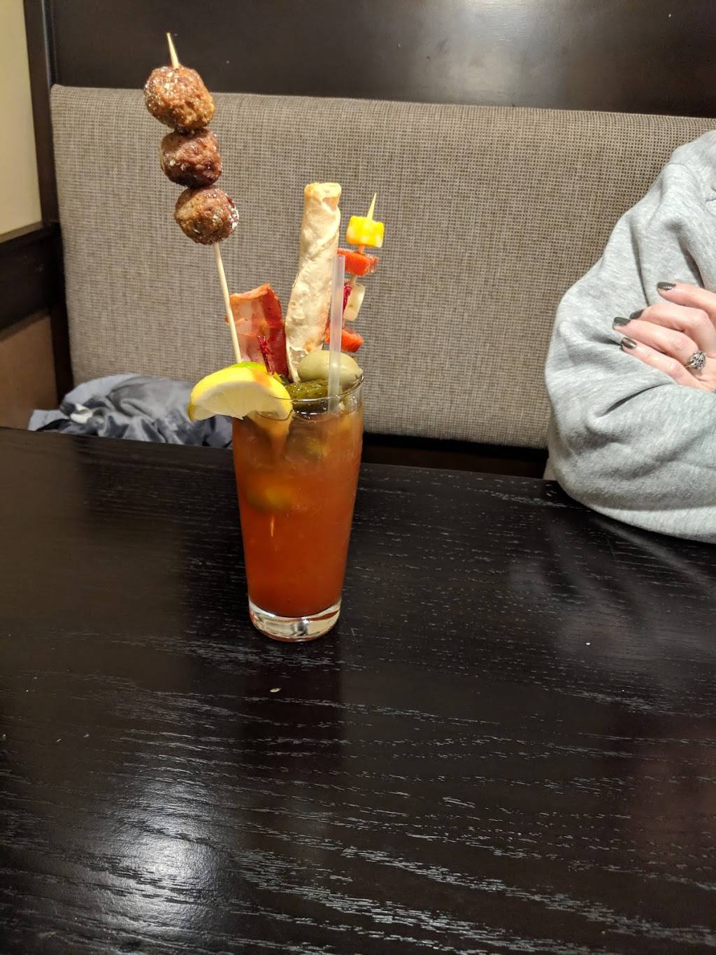 Cannons Chophouse | restaurant | 7165 Peach St, Erie, PA 16509, USA | 8149204343 OR +1 814-920-4343