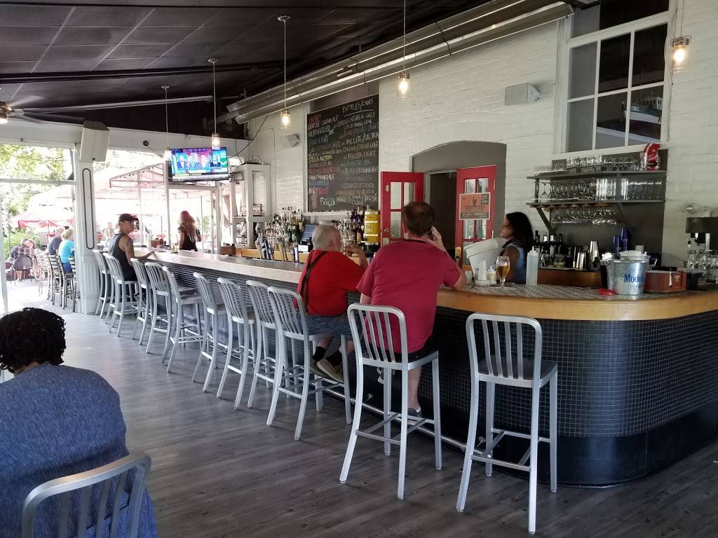 Mariners Harbor | restaurant | 1 Broadway, Kingston, NY 12401, USA | 8453408051 OR +1 845-340-8051