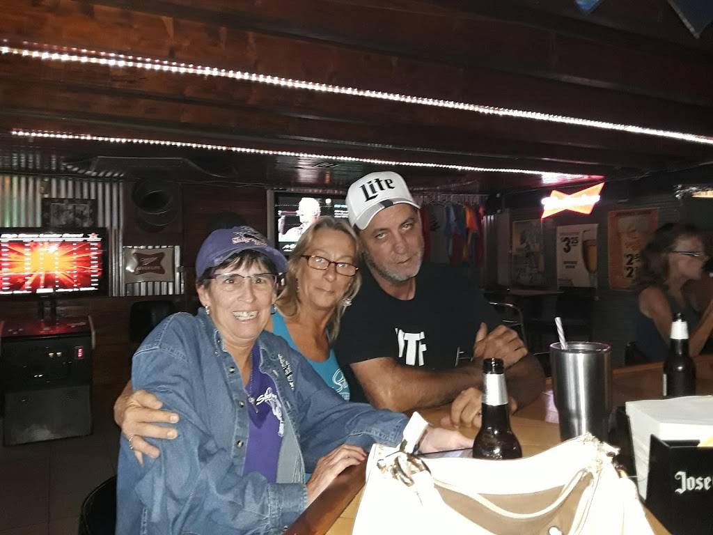 Shipwreck Lounge | restaurant | 48 Highway 19 S, Inglis, FL 34449, USA | 3524475202 OR +1 352-447-5202