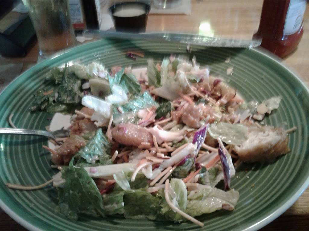 Applebees Grill + Bar | restaurant | 30 Crestview Hills Mall Rd, Crestview Hills, KY 41017, USA | 8593416708 OR +1 859-341-6708