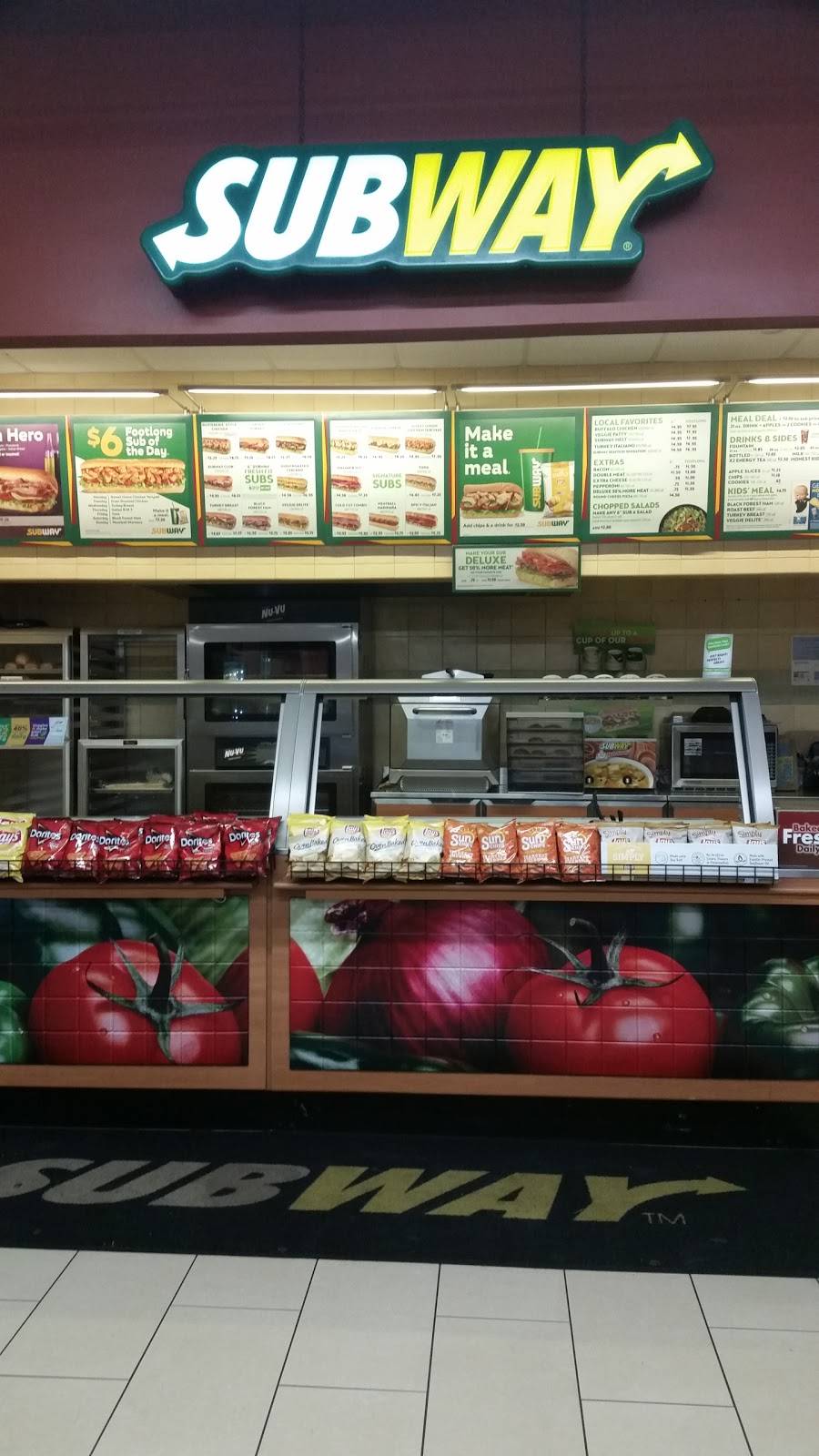 Subway Restaurants | restaurant | 3301 Brinkley Rd, Temple Hills, MD 20748, USA | 3014858980 OR +1 301-485-8980