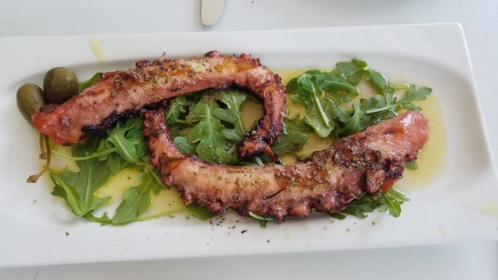 Blu Kouzina | restaurant | 34236, 25 N Boulevard of the Presidents, Sarasota, FL 34236, USA | 9413882619 OR +1 941-388-2619