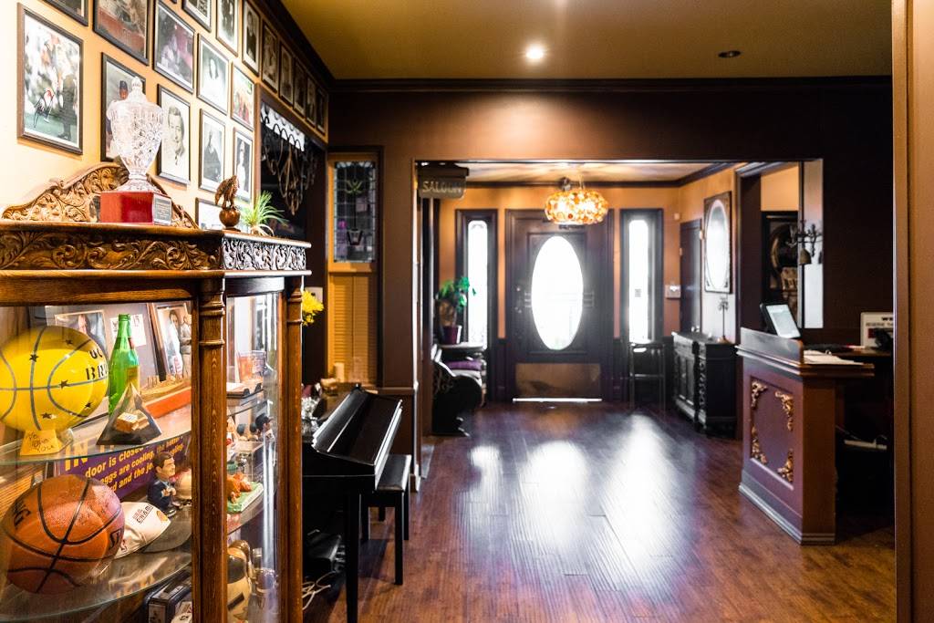 Valley Inn Restaurant and Martini Bar | restaurant | 4557 Sherman Oaks Ave, Sherman Oaks, CA 91403, USA | 8187841163 OR +1 818-784-1163