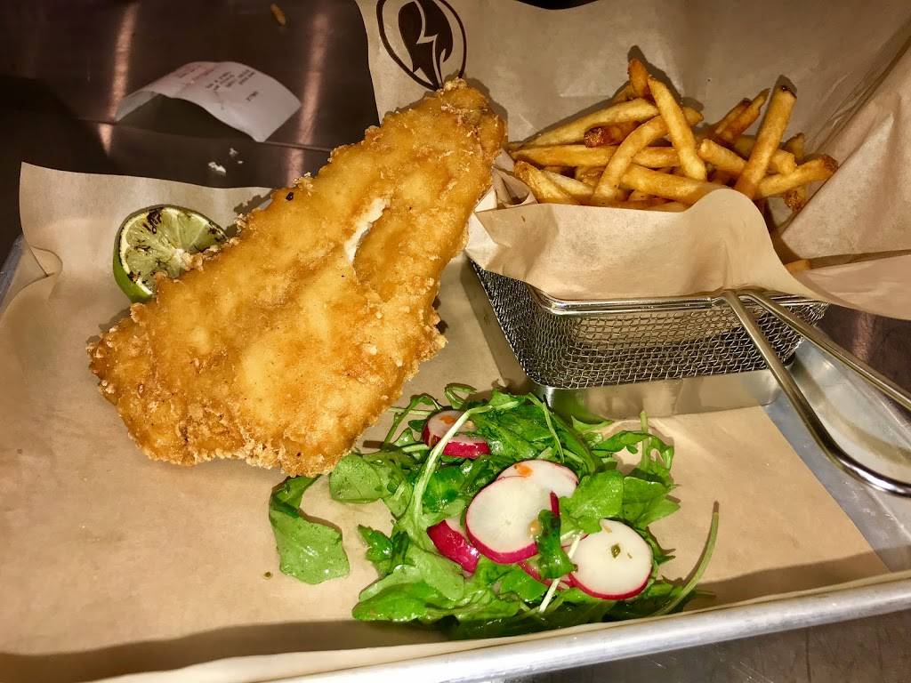 Rôtisserie Scores | restaurant | 9468 Boulevard Lacordaire, Saint-Léonard, QC H1R 0C4, Canada | 4387959991 OR +1 438-795-9991