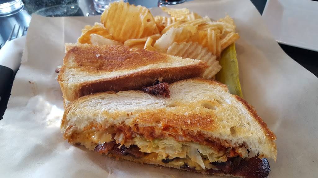 Big Slide Brewery & Public House | restaurant | 5686 Cascade Rd, Lake Placid, NY 12946, USA | 5185237844 OR +1 518-523-7844