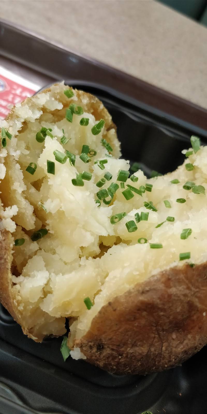 Wendys | restaurant | 221 Weber St N, Waterloo, ON N2J 3H5, Canada | 5197462728 OR +1 519-746-2728