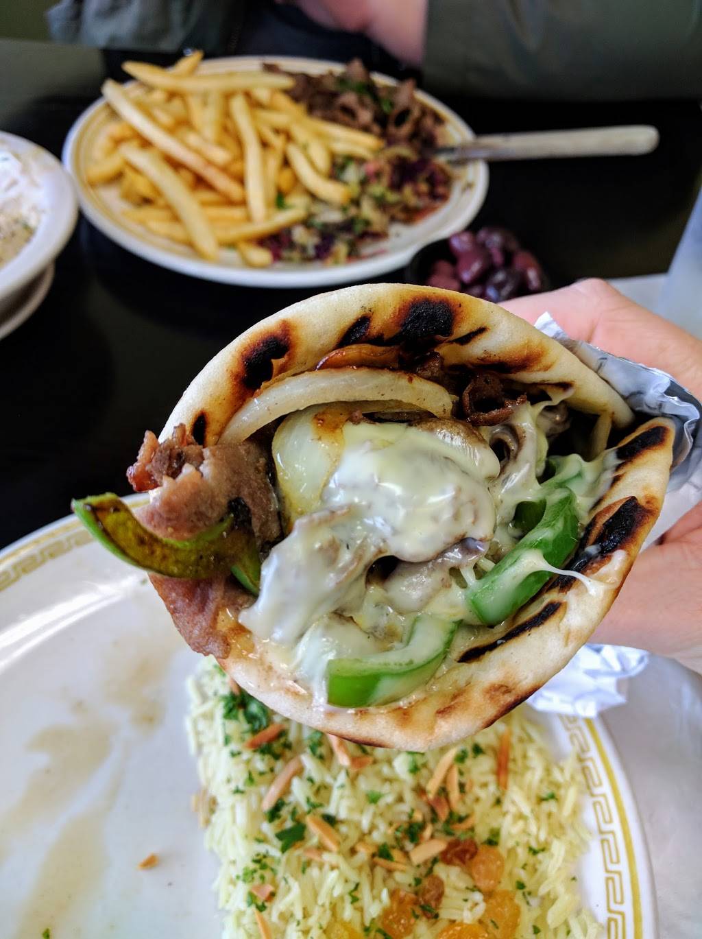 Pita Alley | restaurant | 1711 W Main St, Carbondale, IL 62901, USA | 6183516111 OR +1 618-351-6111