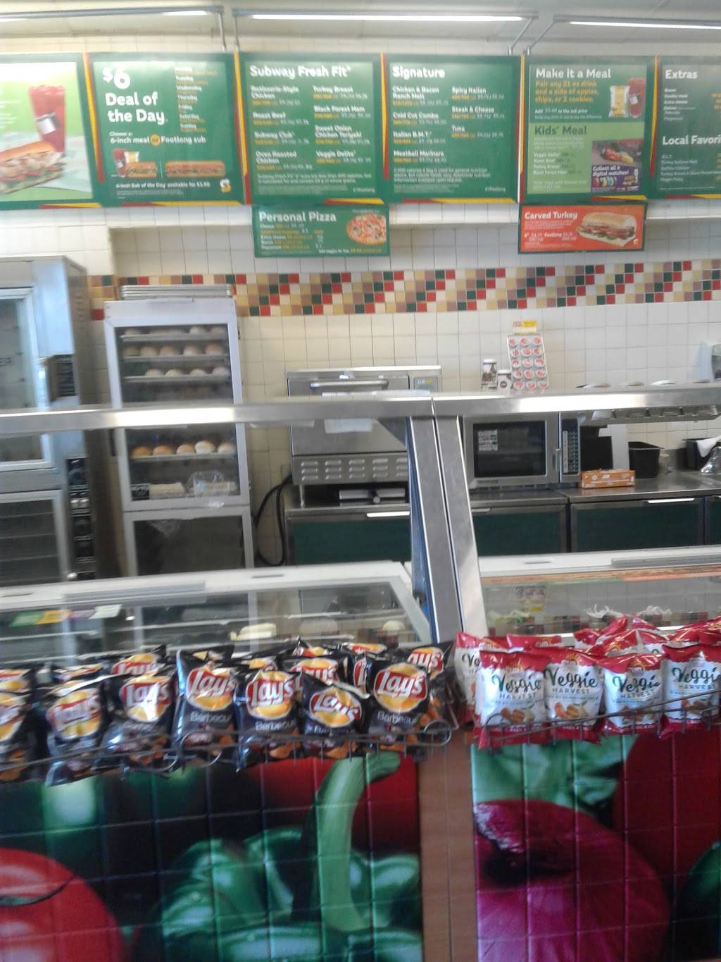 Subway Restaurants | restaurant | 11500 Jupiter Rd Ste 104 Jupiter, Shopping Ctr, Dallas, TX 75218, USA | 2143197999 OR +1 214-319-7999