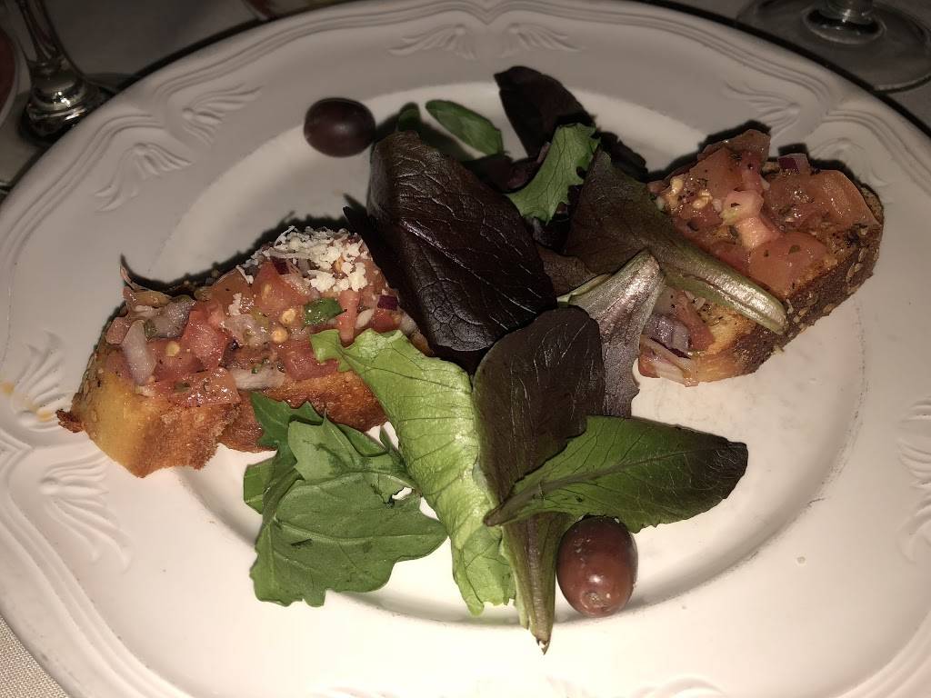 Dazies | restaurant | 39-41 Queens Blvd, Sunnyside, NY 11104, USA | 7187867013 OR +1 718-786-7013