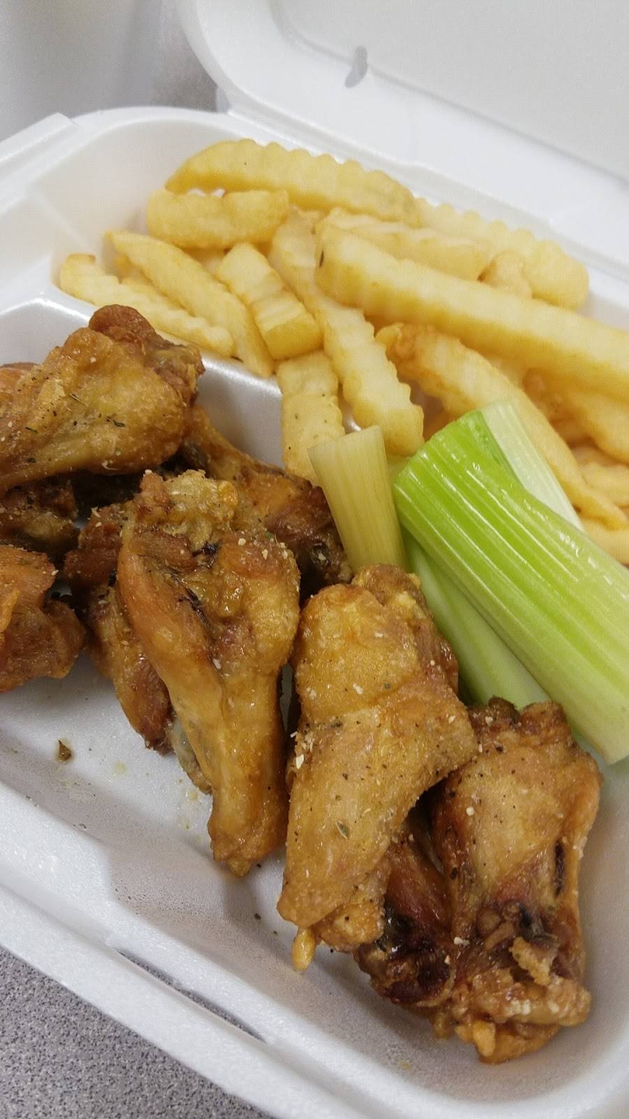 Wings 101 | restaurant | 2066 Beaver Ruin Rd, Norcross, GA 30071, USA | 7704171020 OR +1 770-417-1020