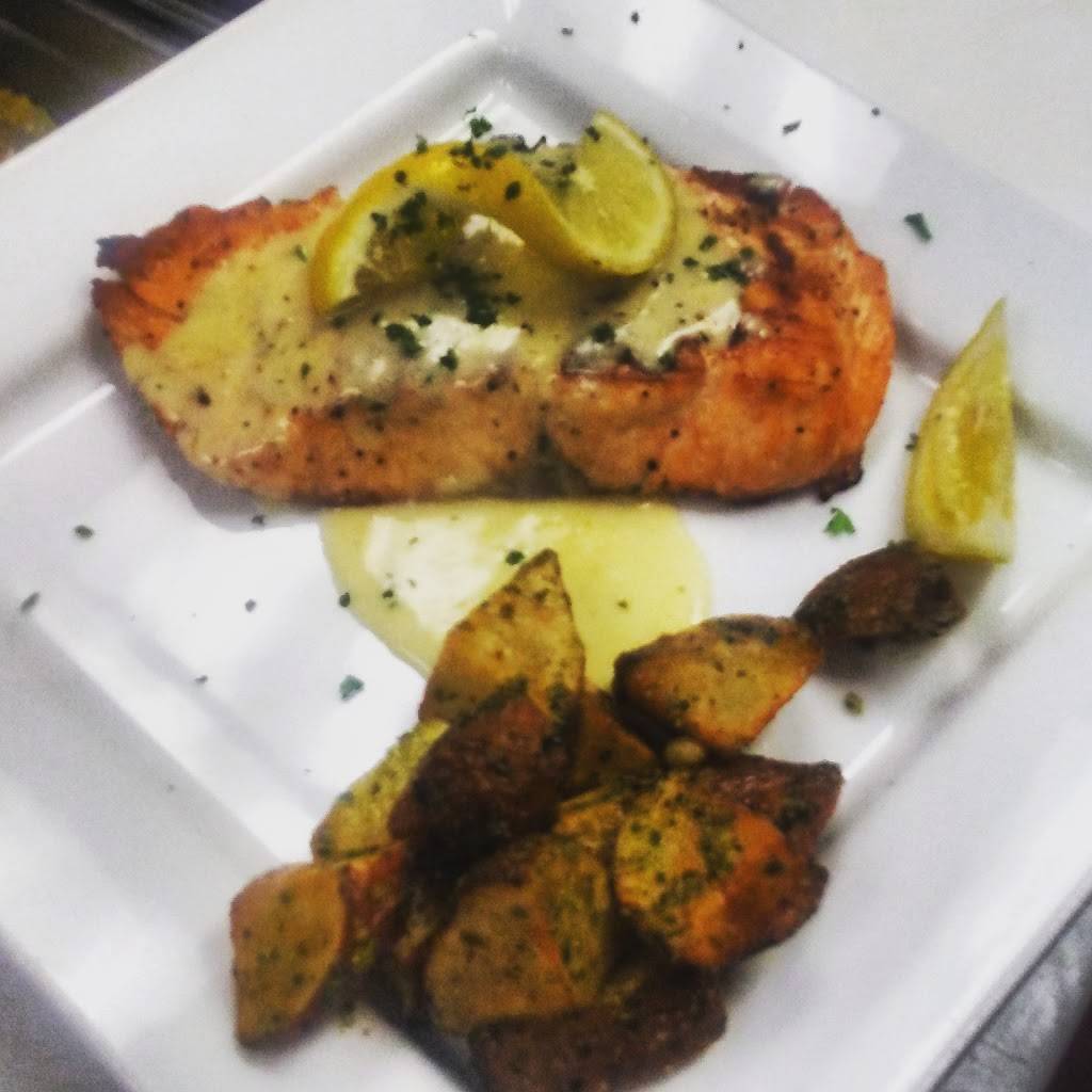 Commodore Grille | restaurant | 2613 West End Ave, Nashville, TN 37203, USA | 6153274707 OR +1 615-327-4707