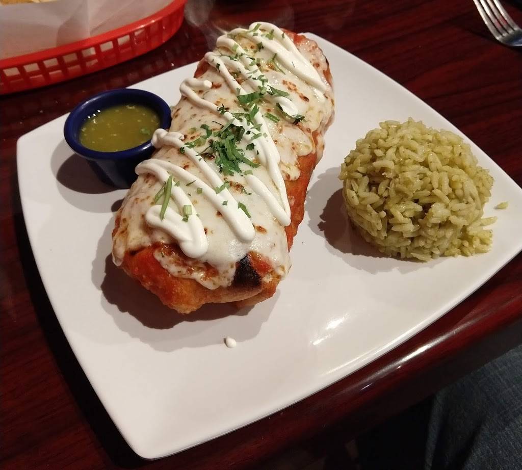 Salsa Street Mexican Restaurant and Cantina | restaurant | 1025 W Main St, Sleepy Hollow, IL 60118, USA | 8475515489 OR +1 847-551-5489