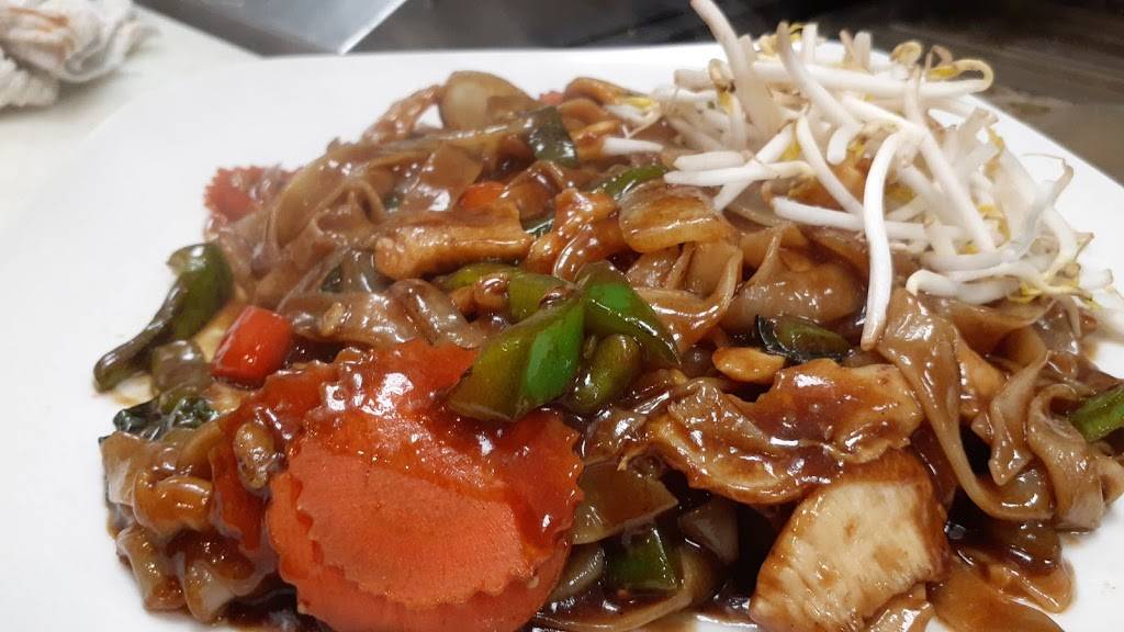 Phuket Thai 23 | restaurant | 50645 Gratiot Ave, Chesterfield, MI 48051, USA | 5869496020 OR +1 586-949-6020