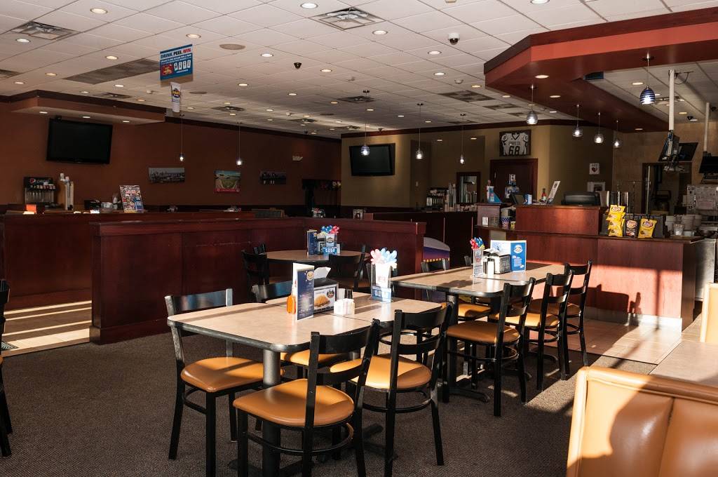 Skyline Chili | restaurant | 96 Blackburn Ln, Dry Ridge, KY 41035, USA | 8598243929 OR +1 859-824-3929