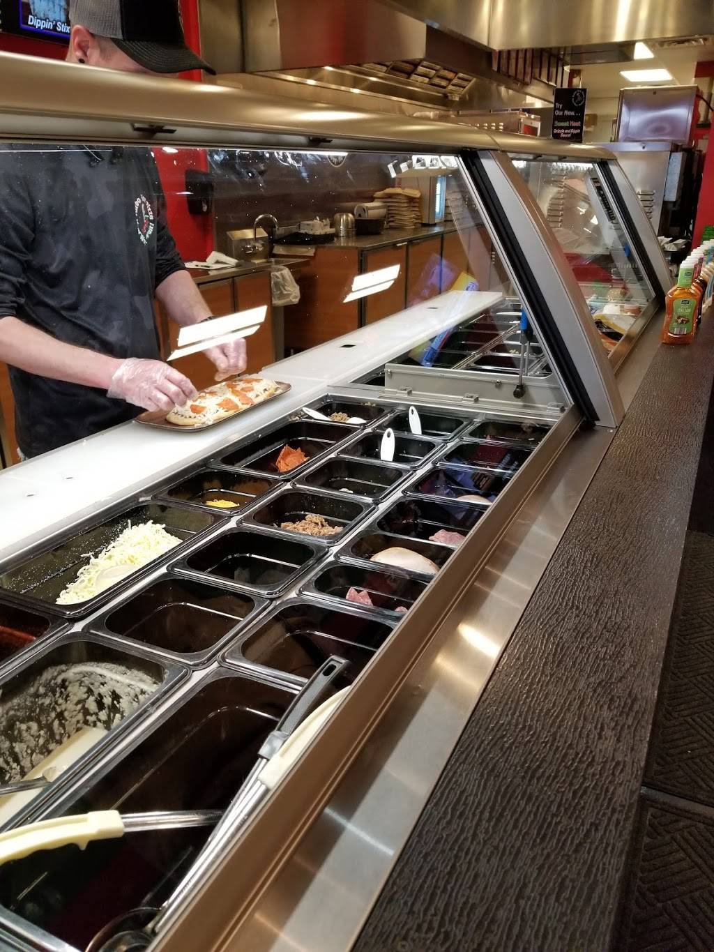 Turbo Fire Pizza | restaurant | 2415 N Dirksen Pkwy, Springfield, IL 62702, USA | 2175232180 OR +1 217-523-2180