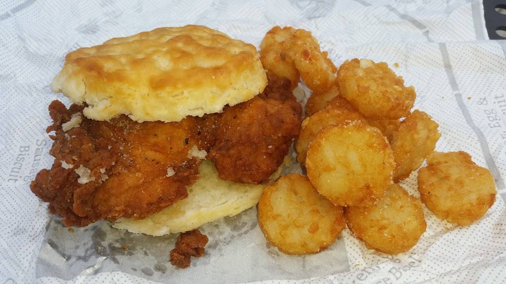 Chick-fil-A | restaurant | 4812 Northwest Hwy, Crystal Lake, IL 60014, USA | 8154448611 OR +1 815-444-8611