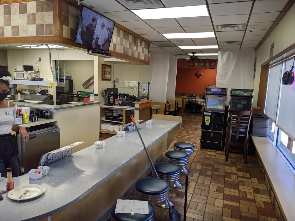 Crossroads Diner | restaurant | 4160 W Loomis Rd, Greenfield, WI 53221, USA | 4148104138 OR +1 414-810-4138