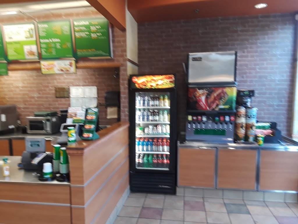Subway | restaurant | 1185 W Granada Blvd Suite #2, Ormond Beach, FL 32174, USA | 3866727313 OR +1 386-672-7313