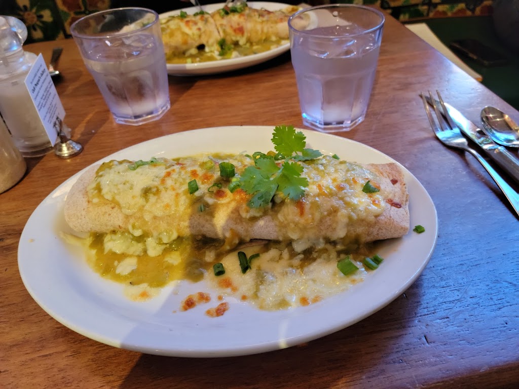 Cafe Pasquals | restaurant | 121 Don Gaspar Ave, Santa Fe, NM 87501, USA | 5059839340 OR +1 505-983-9340