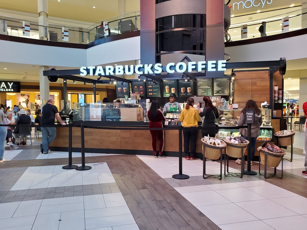 Starbucks | cafe | 1152 Cumberland Mall, Atlanta, GA 30339, USA | 7704330354 OR +1 770-433-0354