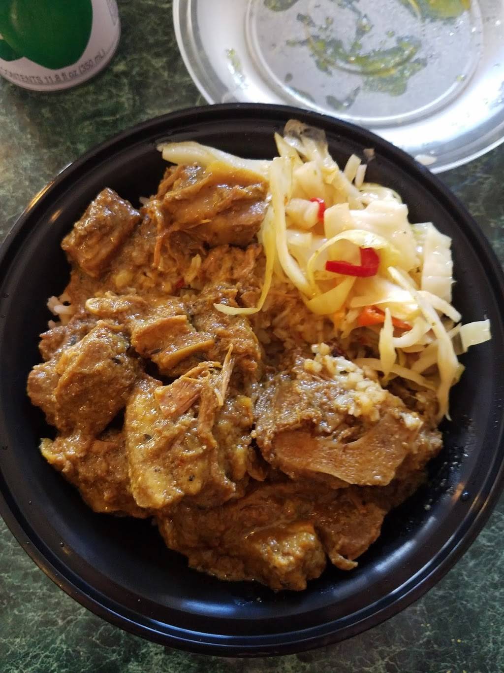 Jamaican Me Crazy | restaurant | 776 Main St, Willimantic, CT 06226, USA | 8609428831 OR +1 860-942-8831