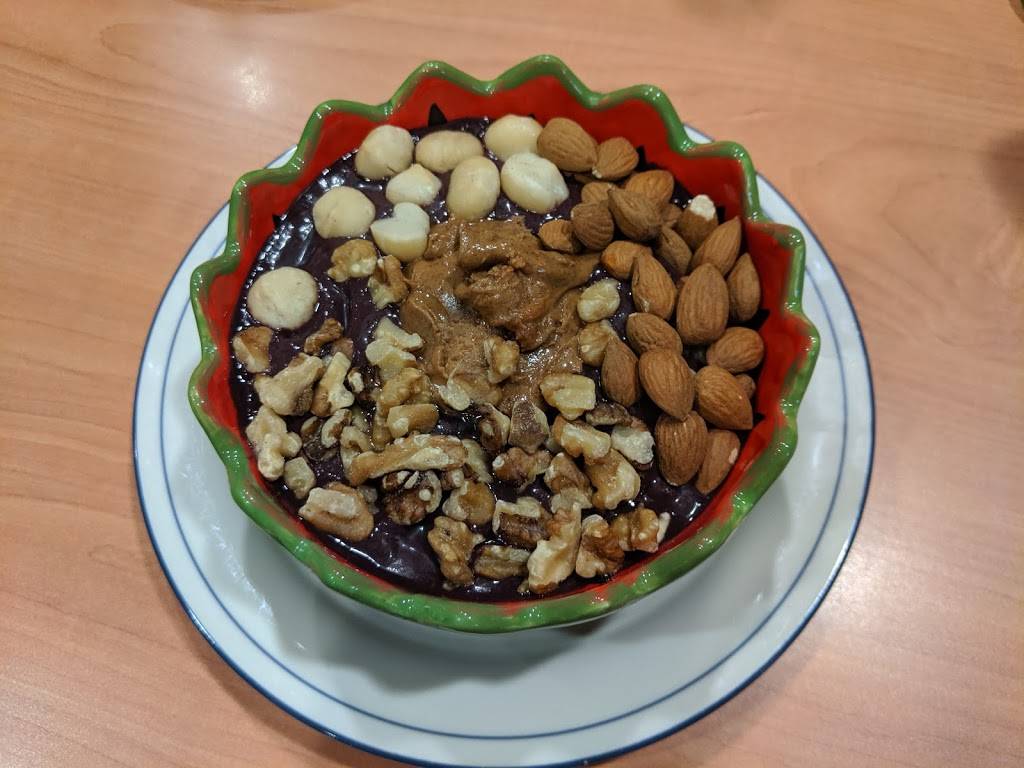 Anna in the Raw | cafe | Lobby of IMG Building, 1360 E 9th St, Cleveland, OH 44114, USA | 2165337973 OR +1 216-533-7973