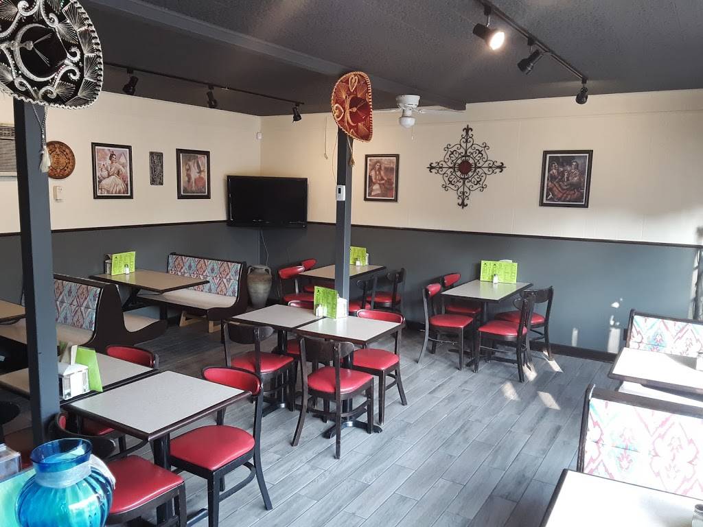 Cha-Chas Tacos | restaurant | 3210 W Ridge Rd, Gary, IN 46408, USA | 2194556537 OR +1 219-455-6537