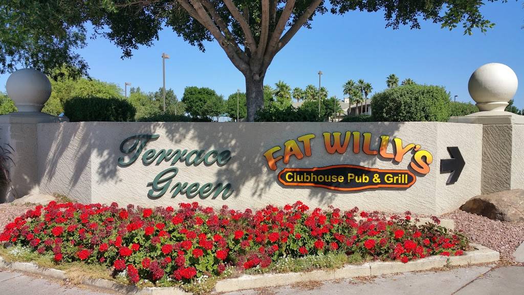 Fat Willys Family Sports Grill | restaurant | 650 N Hawes Rd, Mesa, AZ 85207, USA | 4803734444 OR +1 480-373-4444