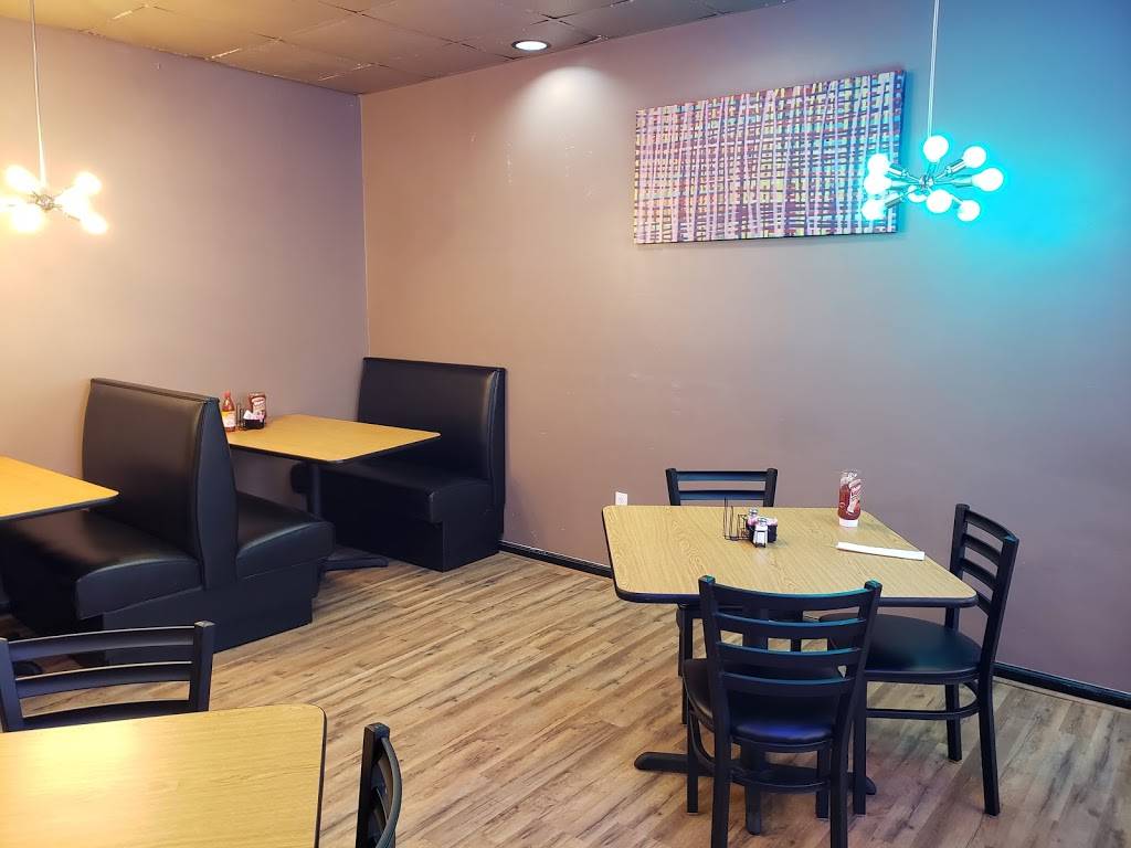 Zhays Bar and Grill | restaurant | 144 Vandiver Dr, Lincolnton, NC 28092, USA | 7042403833 OR +1 704-240-3833