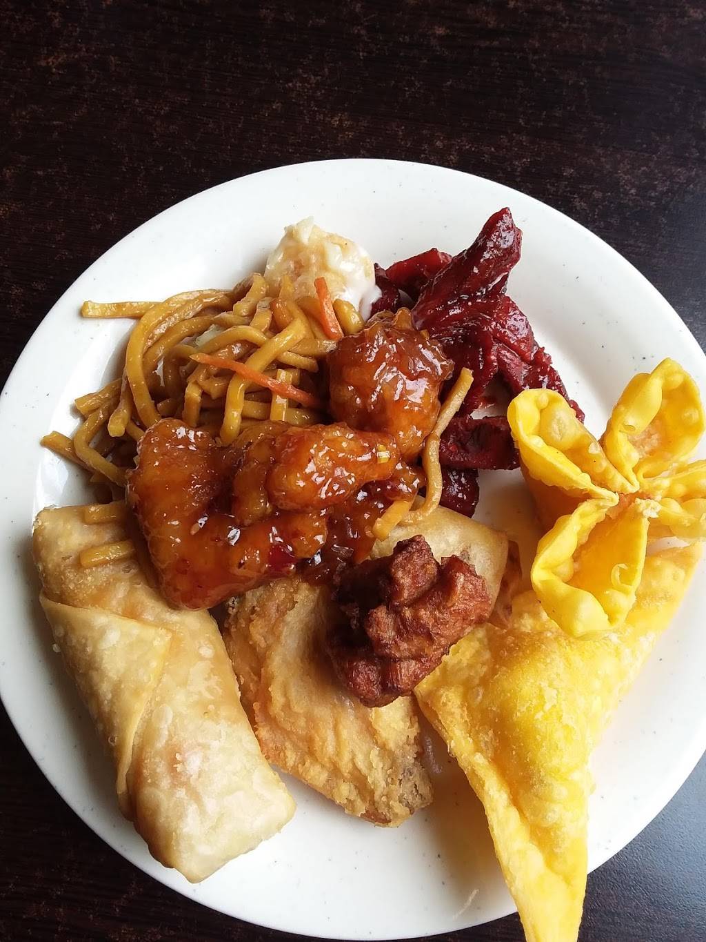 Red Apple Buffet | restaurant | 161 Loudon Rd, Concord, NH 03301, USA | 6032268866 OR +1 603-226-8866