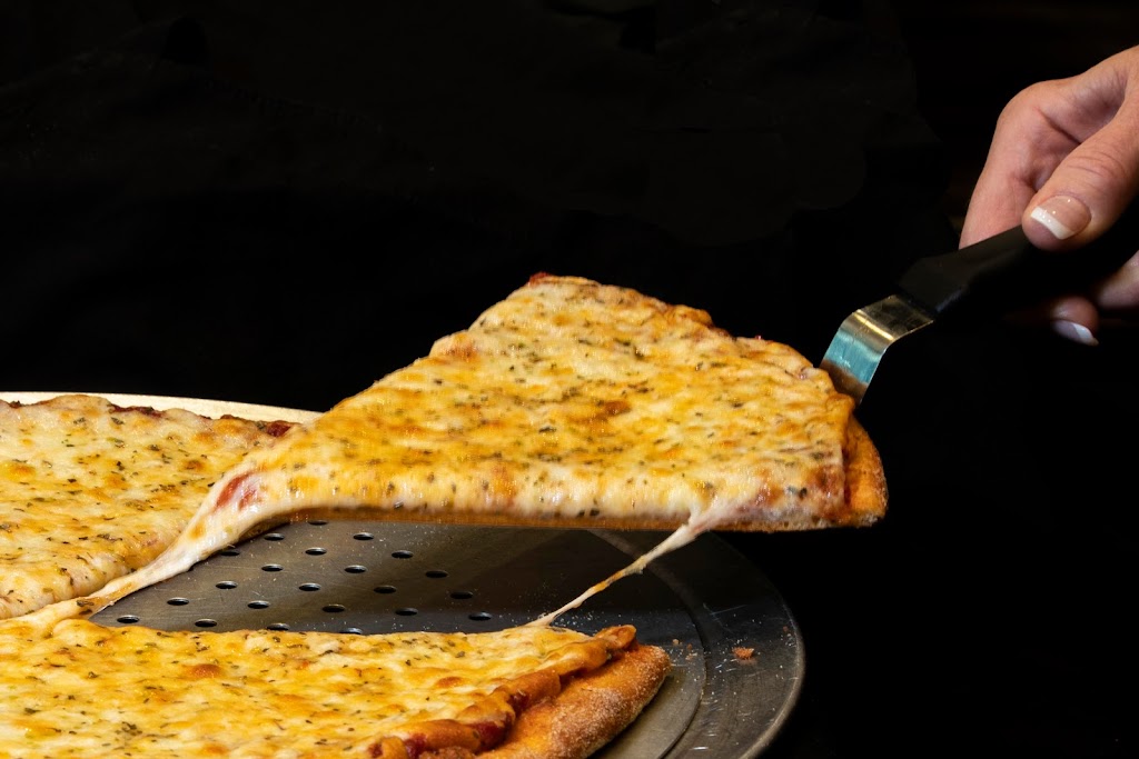 Marvinos Pizza | restaurant | 95 N Moorland Rd FC-6, Brookfield, WI 53005, USA | 2627943385 OR +1 262-794-3385