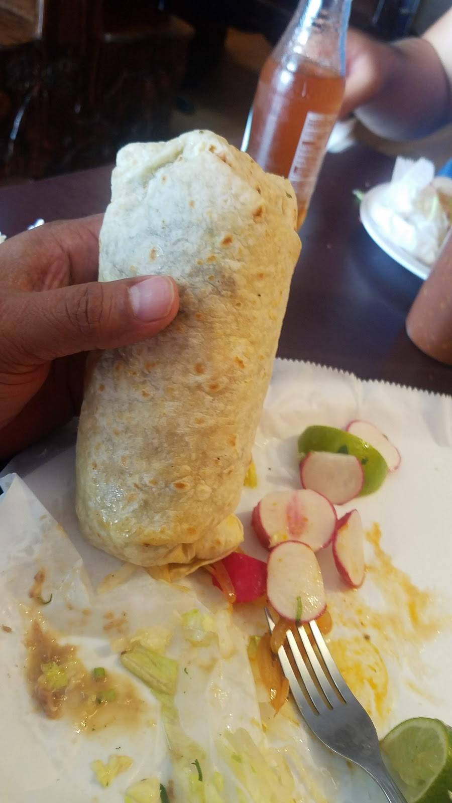 Tacos y Mariscos Lindo México | restaurant | 917B Gallatin Pike S, Madison, TN 37115, USA | 6158652646 OR +1 615-865-2646