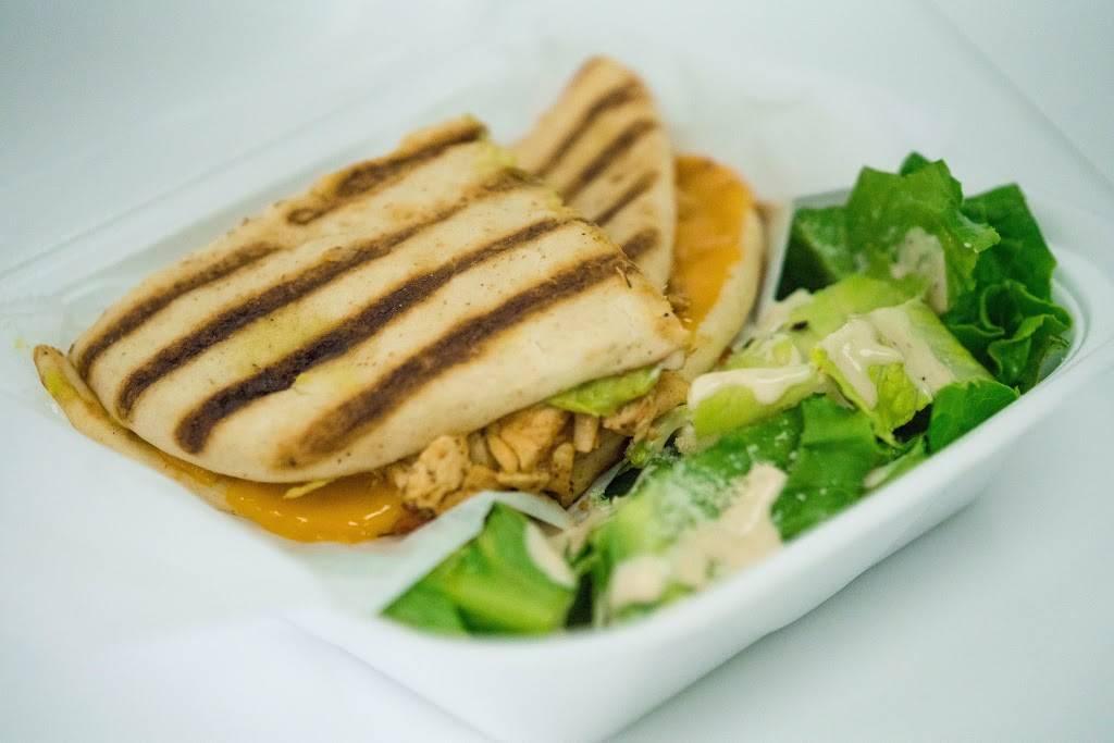 Smoothie Express | restaurant | 11020 Pembroke Rd, Miramar, FL 33025, USA | 9543919261 OR +1 954-391-9261