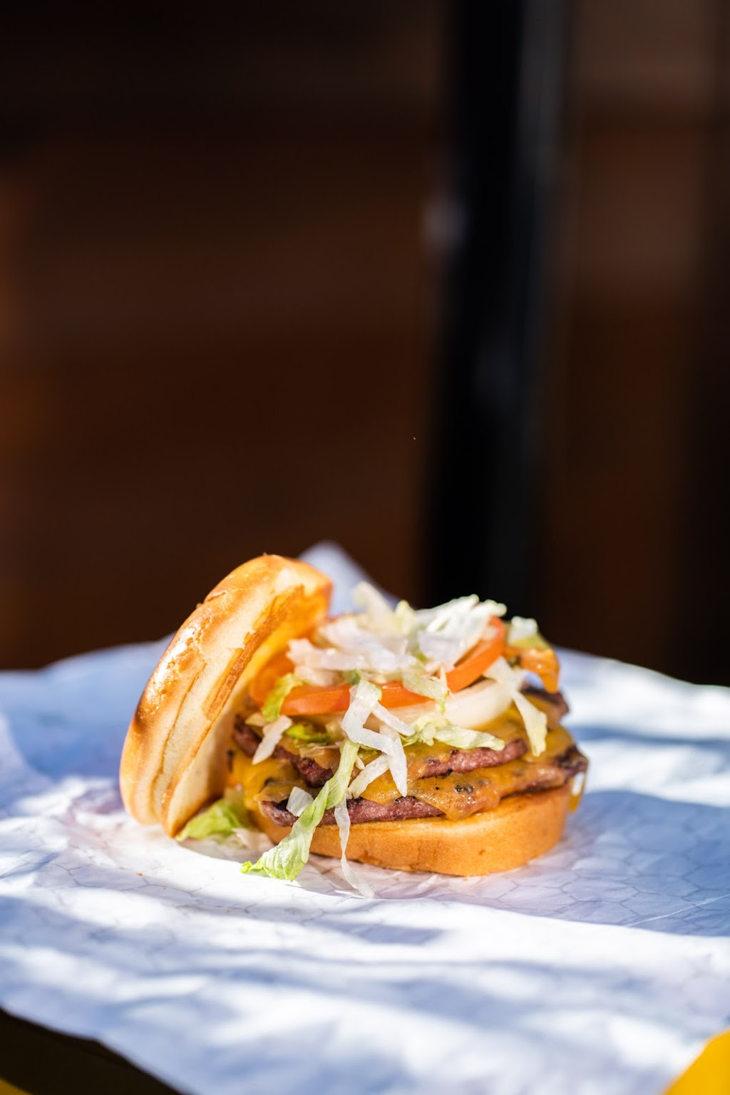 Big Deal Burger | meal takeaway | 775 W Brandon Blvd, Brandon, FL 33511, USA | 8135267007 OR +1 813-526-7007