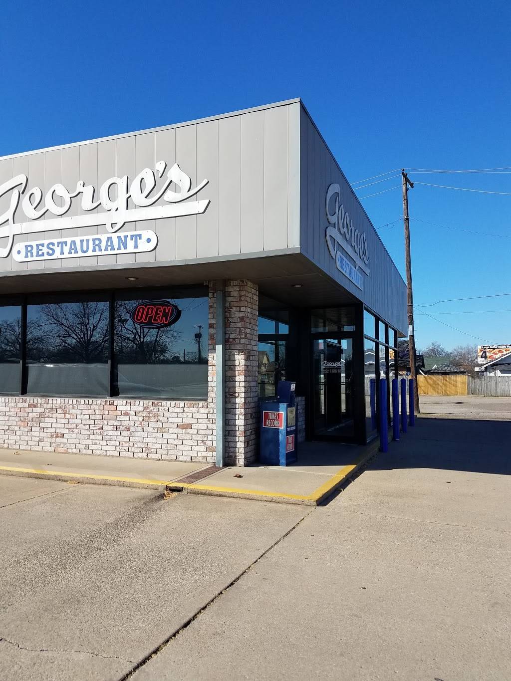 Georges Restaurant | restaurant | 2120 Grand Ave, Fort Smith, AR 72901, USA | 4797851199 OR +1 479-785-1199
