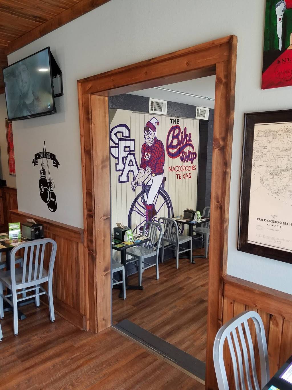 KnuckleSandwich | restaurant | 109 E College St, Nacogdoches, TX 75965, USA | 9362053018 OR +1 936-205-3018