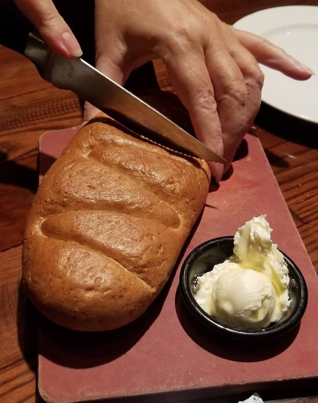 LongHorn Steakhouse | meal takeaway | 1630 NW 87th Ave, Doral, FL 33172, USA | 3054774122 OR +1 305-477-4122