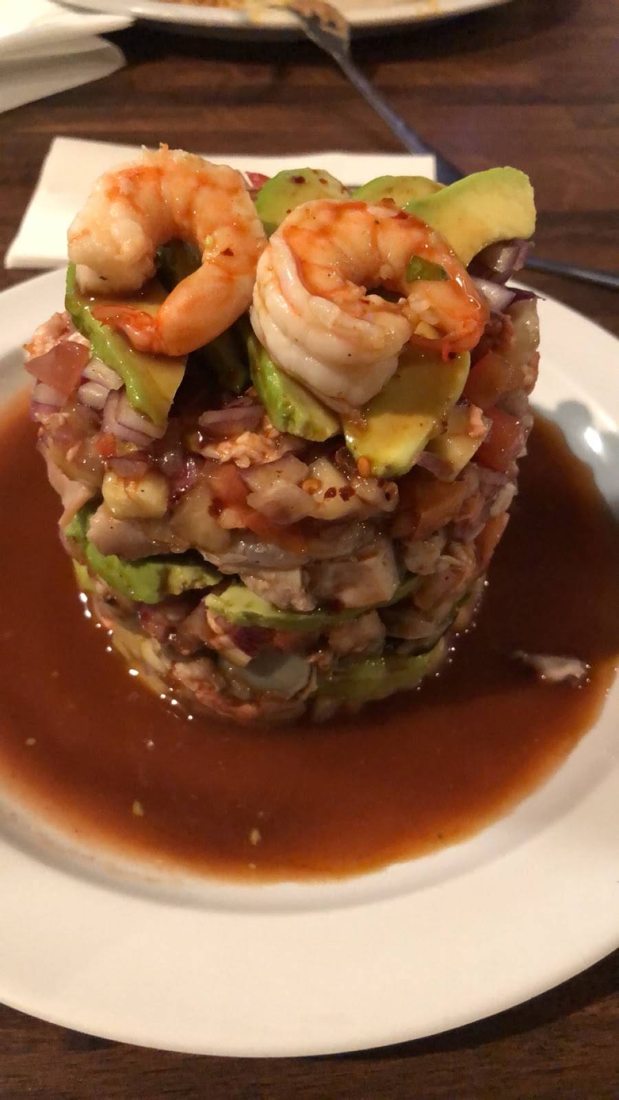 Viva Mexican Grill | restaurant | 9820 W Lower Buckeye Rd # 103, Tolleson, AZ 85353, USA | 6239360165 OR +1 623-936-0165