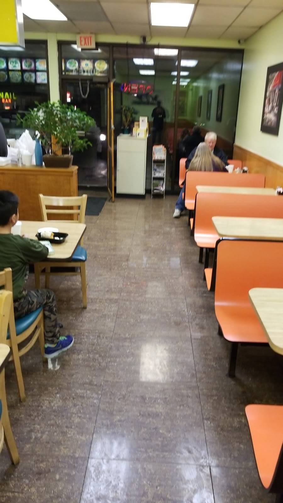 China Star | restaurant | 2402 E Oakland Ave, Bloomington, IL 61701, USA | 3096634580 OR +1 309-663-4580