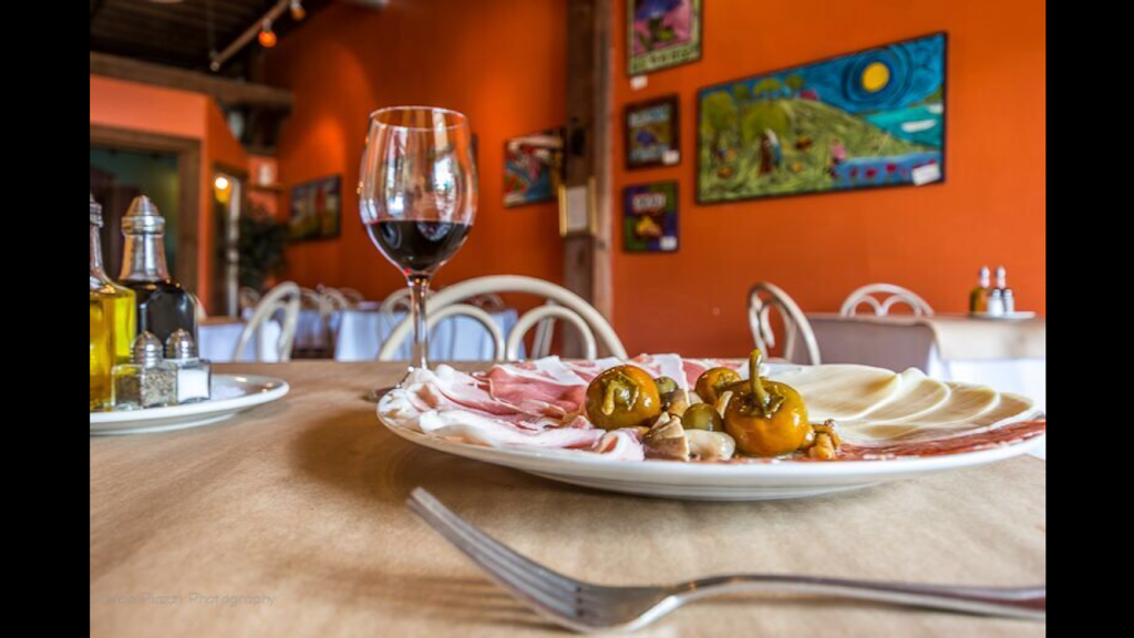 Il Granaio Authentic Italian Restaurant | restaurant | 100 W Montgomery St #110, Mt Vernon, WA 98273, USA | 3604190674 OR +1 360-419-0674