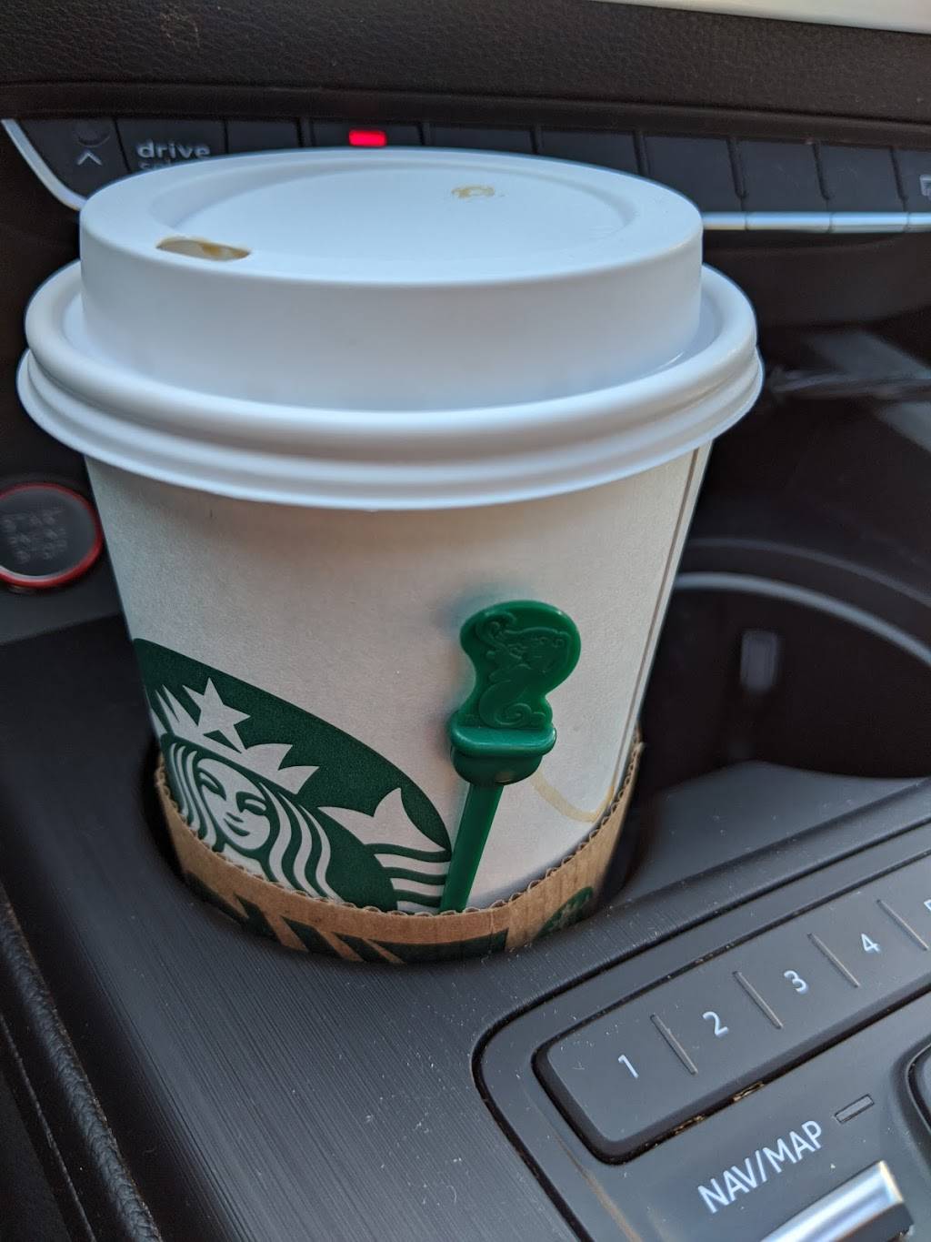 Starbucks | cafe | 2015 Merrick Rd, Merrick, NY 11566, USA | 5163797467 OR +1 516-379-7467