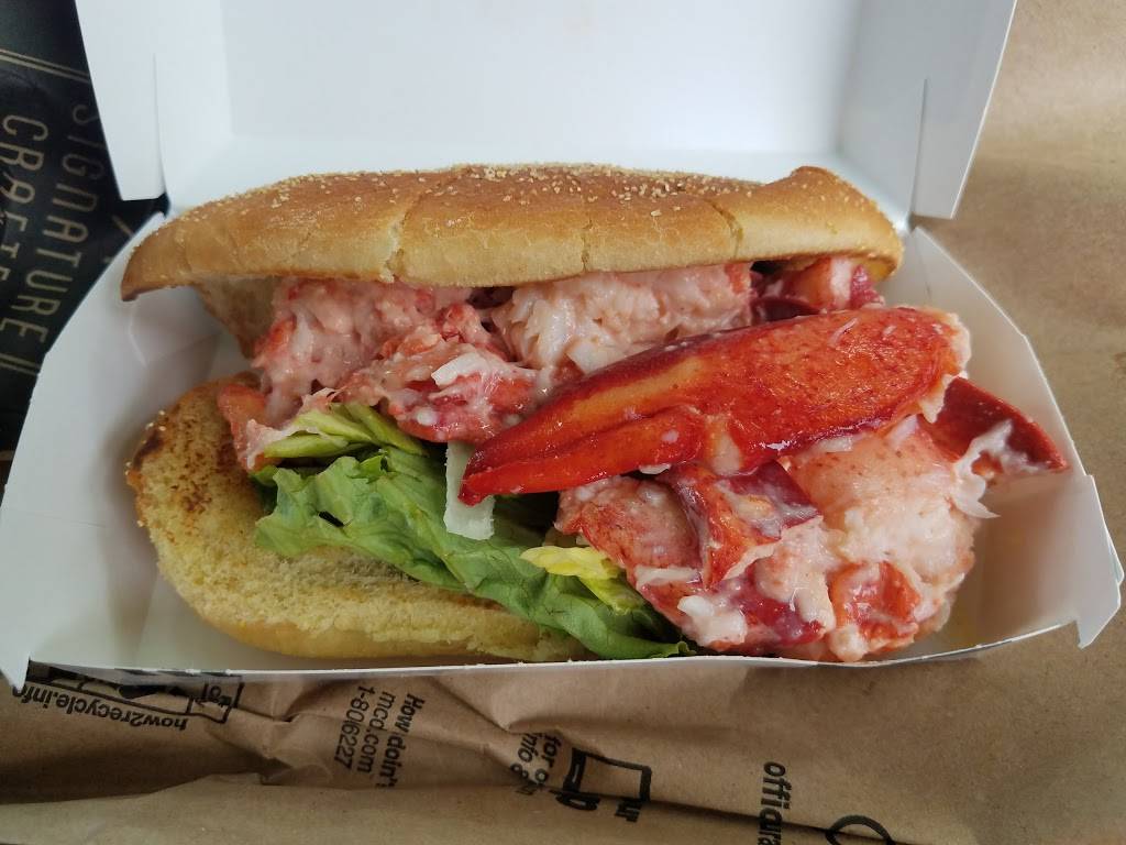 McDonalds | cafe | 3020 Cranberry Hwy, Buzzards Bay, MA 02532, USA | 5082952101 OR +1 508-295-2101