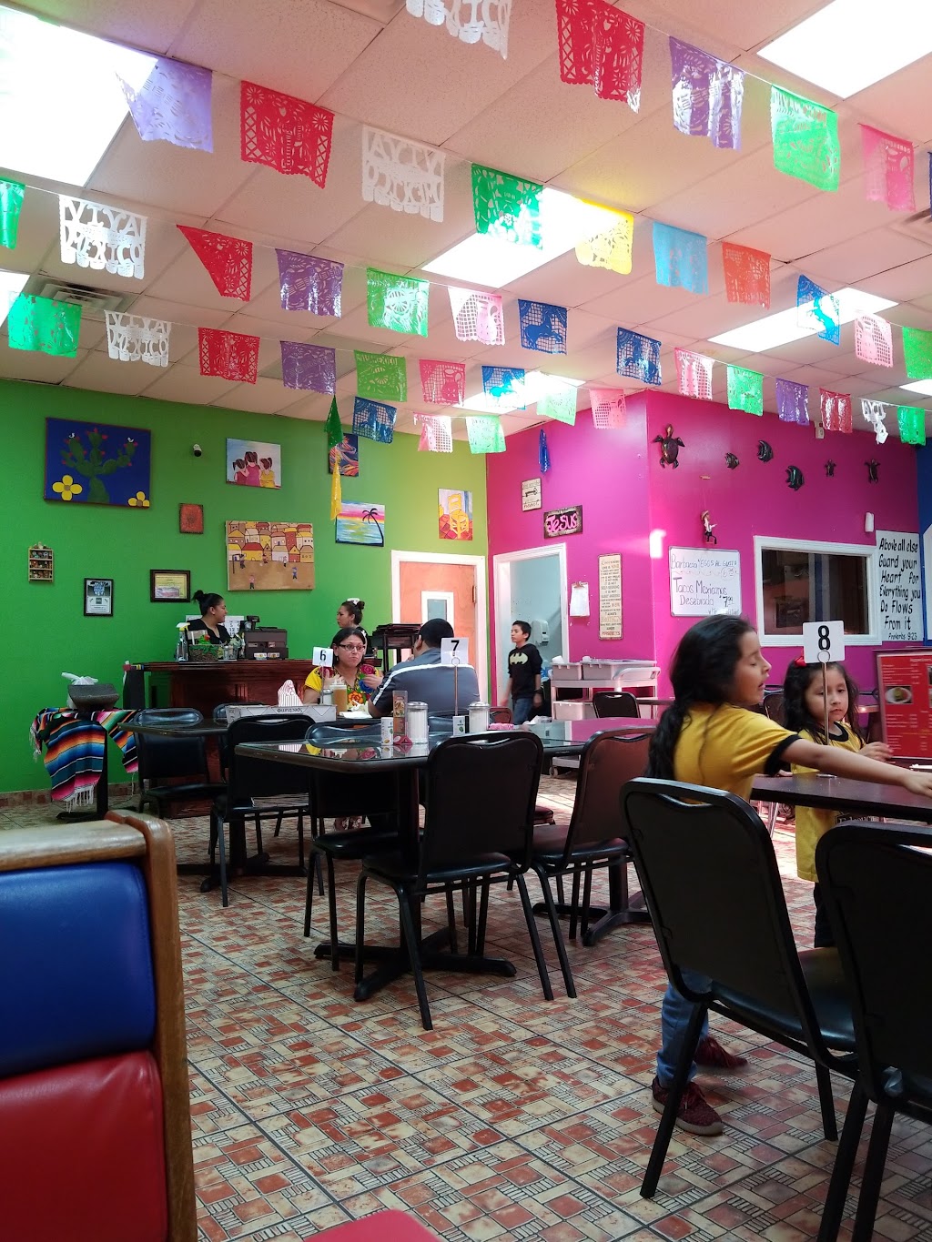 Restaurant y Taqueria 107 | restaurant | 720 E Edinburg Ave #1004, Elsa, TX 78543, USA | 9563148776 OR +1 956-314-8776