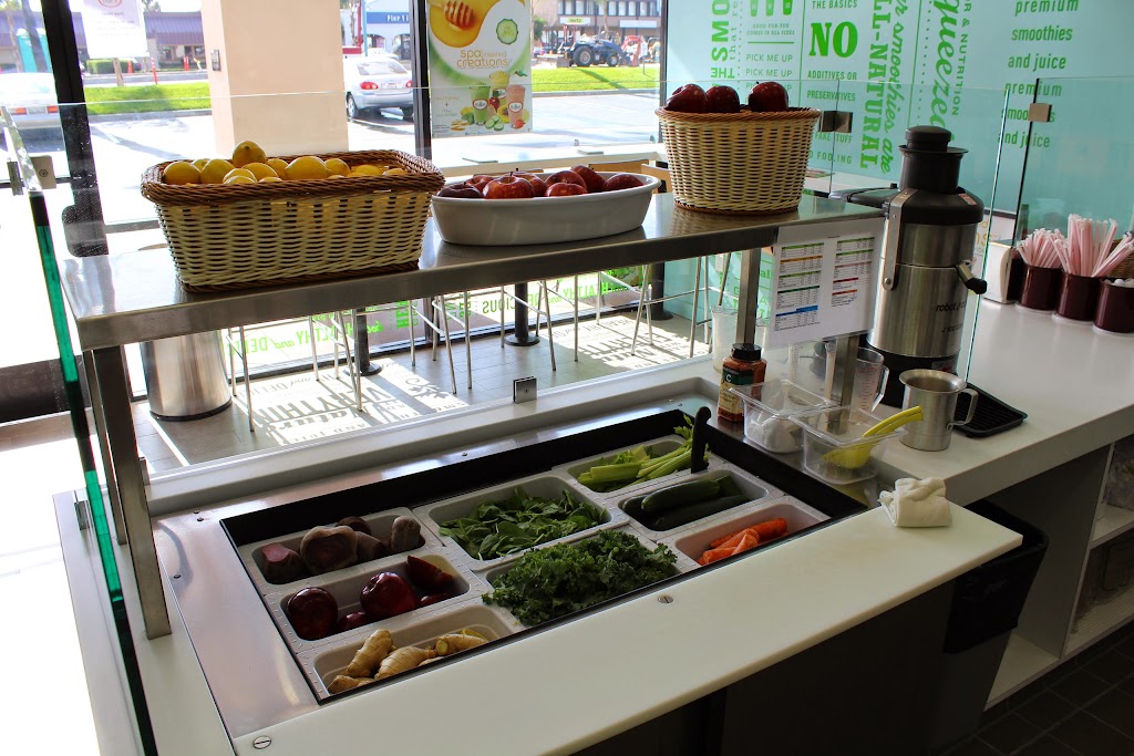 Robeks Fresh Juices & Smoothies | restaurant | 16588 Bernardo Center Dr, San Diego, CA 92128, USA | 8587163000 OR +1 858-716-3000