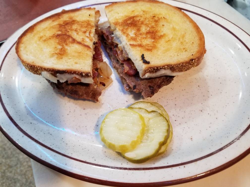 Telegraph Grill | restaurant | 8445 N Telegraph Rd, Dearborn Heights, MI 48127, USA | 3132781188 OR +1 313-278-1188