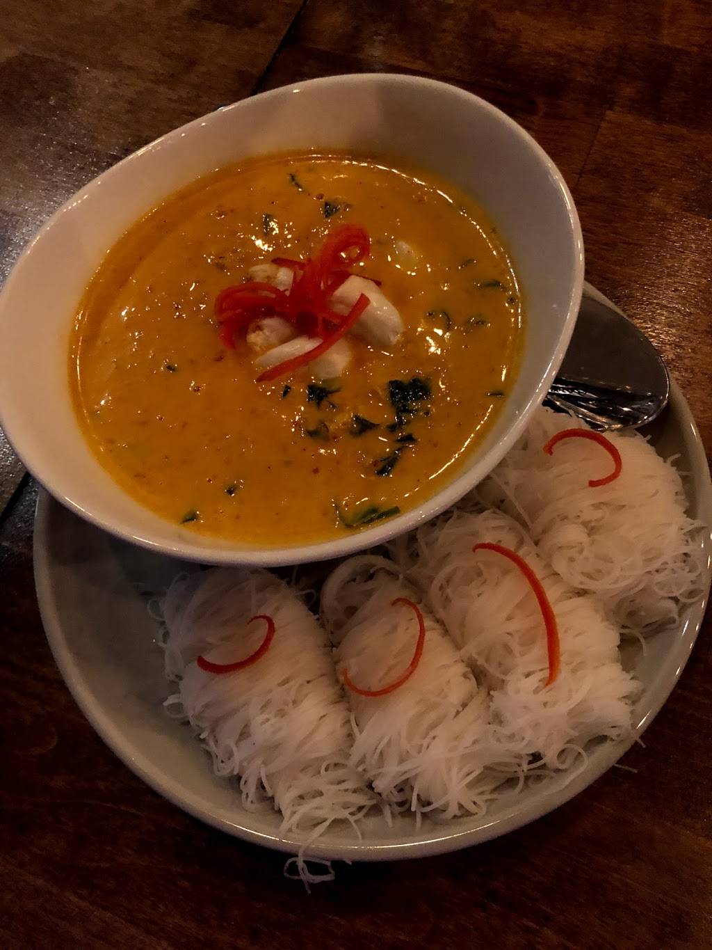 Mahaniyom | restaurant | 236 Washington St, Brookline, MA 02445, USA | 6174875986 OR +1 617-487-5986