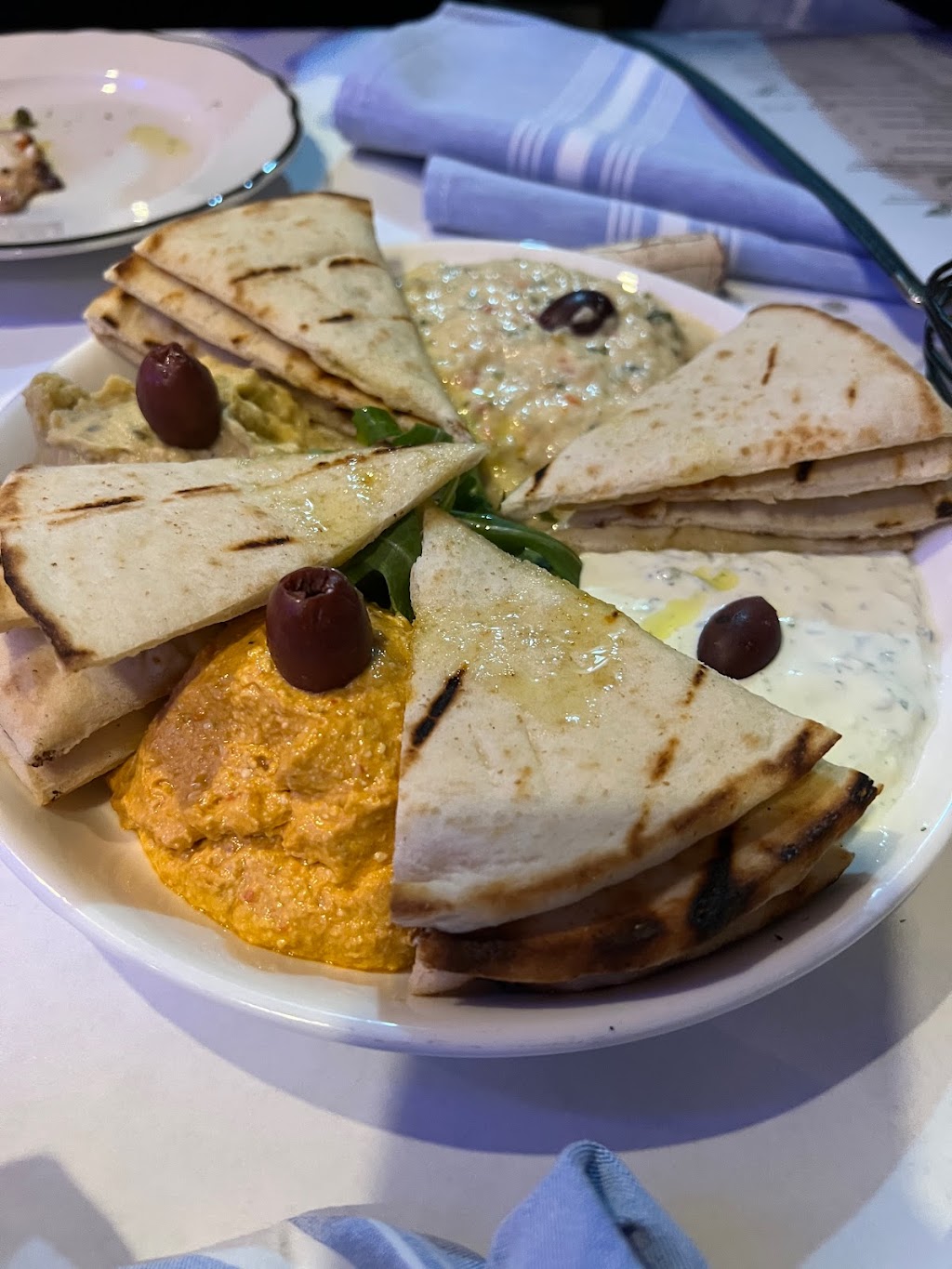 Elia Taverna Marblehead | restaurant | 261 Washington St, Marblehead, MA 01945, USA | 7814995006 OR +1 781-499-5006