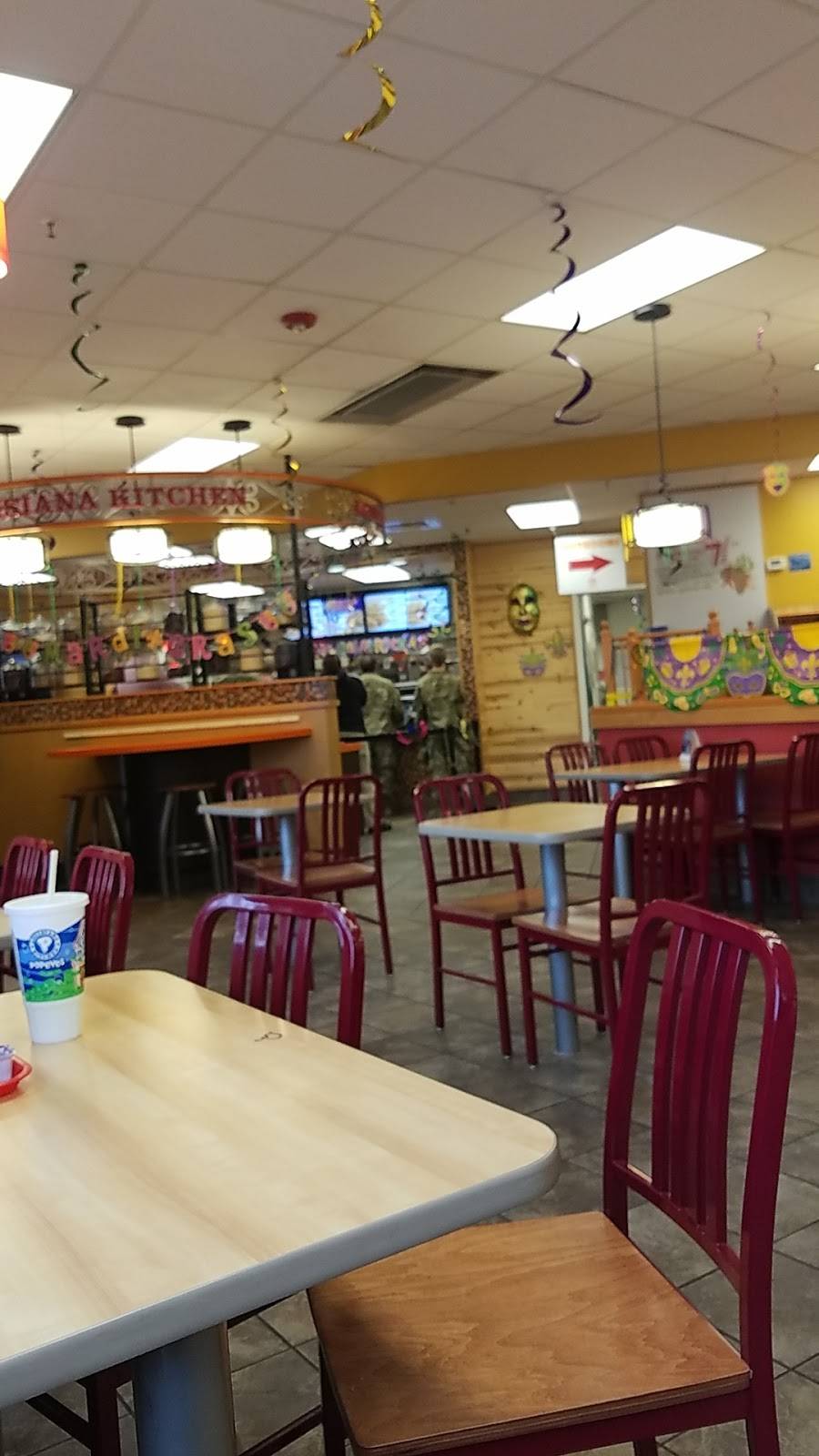 Popeyes Louisiana Kitchen | restaurant | 703 Gulick Ave, Fort Stewart, GA 31314, USA | 9123680134 OR +1 912-368-0134