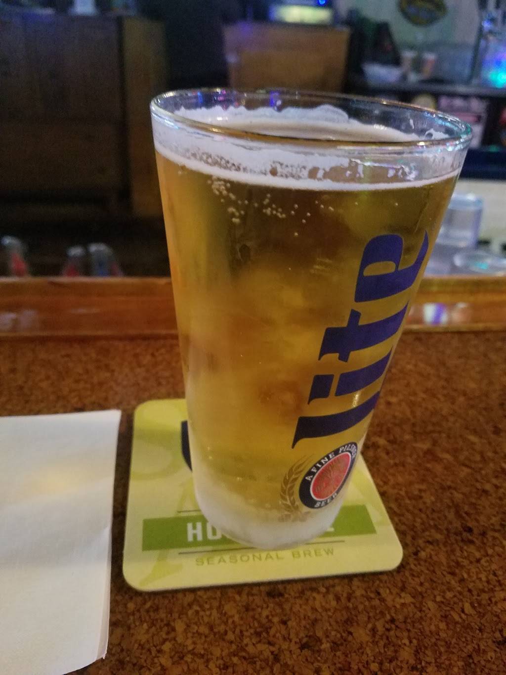 Macks Tavern | restaurant | 381 Miamisburg Centerville Rd, Washington Township, OH 45459, USA | 9378137217 OR +1 937-813-7217