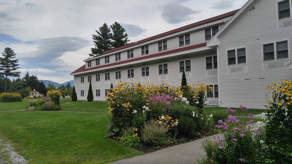 The White Mountain Hotel & Resort | restaurant | 87 Fairway Dr, North Conway, NH 03860, USA | 6033567100 OR +1 603-356-7100